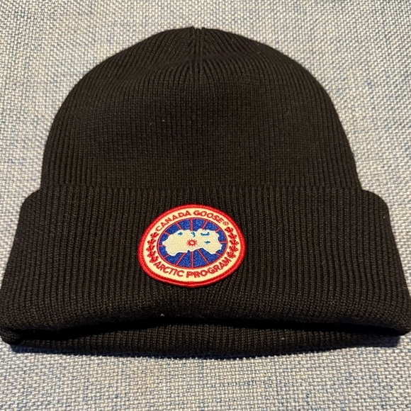Canada Goose Black Arctic Toque Beanie